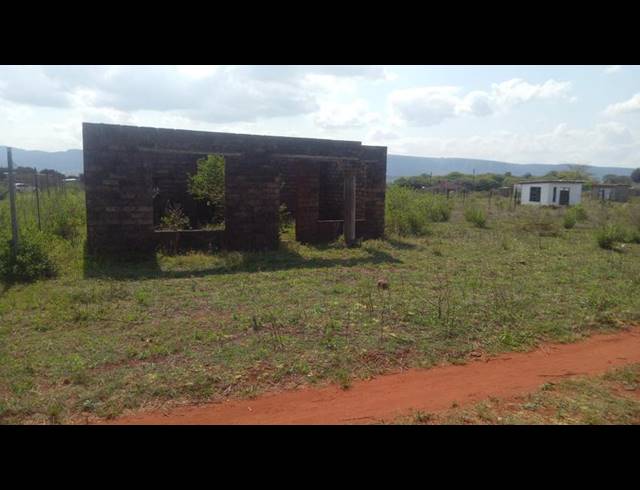 2 BEDROOM HOUSE FOR SALE IN MAKONDE